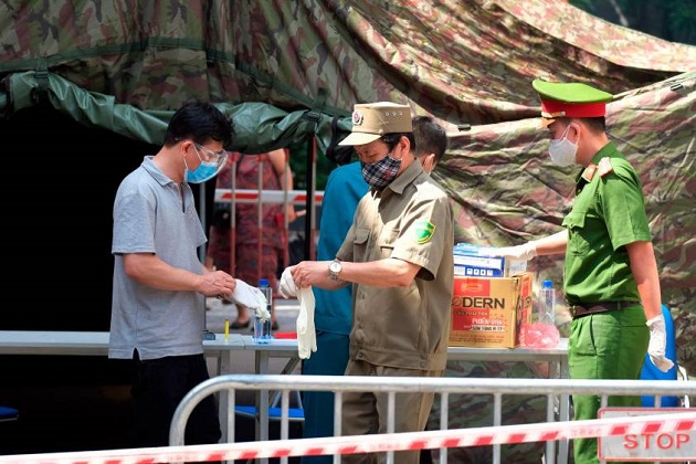 Vietnam suma más de 742,000 contagios de covid-19. Foto: EFE