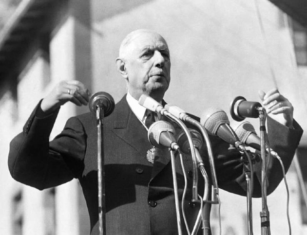 Momentos en que el jefe de Estado francés, pronunciaba una palabras en la plaza del Obispo Benlloch de Andorra la Vieja, durante una visita al principado en 1967. Foto: EFE.