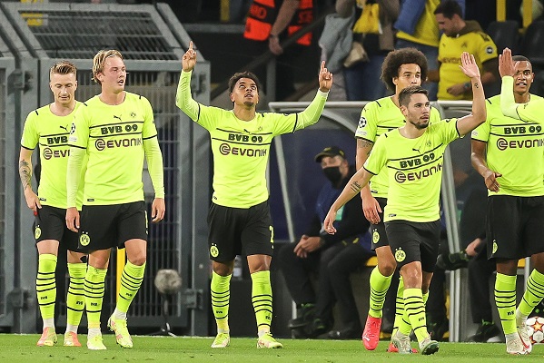 Borussia Dortmund le ganó 1-0 al Sporting de Lisboa. Foto: EFE