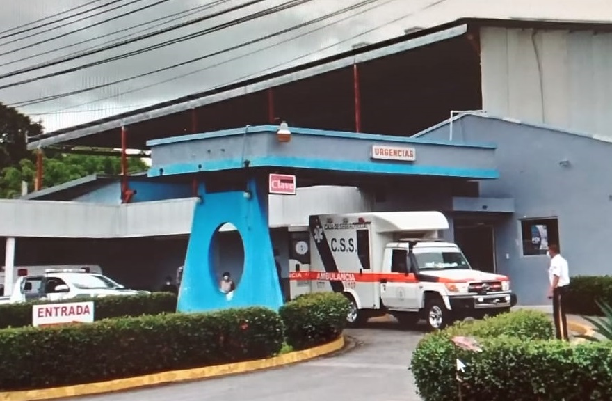  Centro hospitalario privado en David, donde permanece el agente del Senafront herido. Foto: José Vásquez