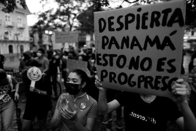 Qué ocurre cuando existe una crisis de las personas o sociedad a la hora de ejercer su valoración moral, donde la justicia falla a favor o en contra en los tribunales. Foto: EFE.