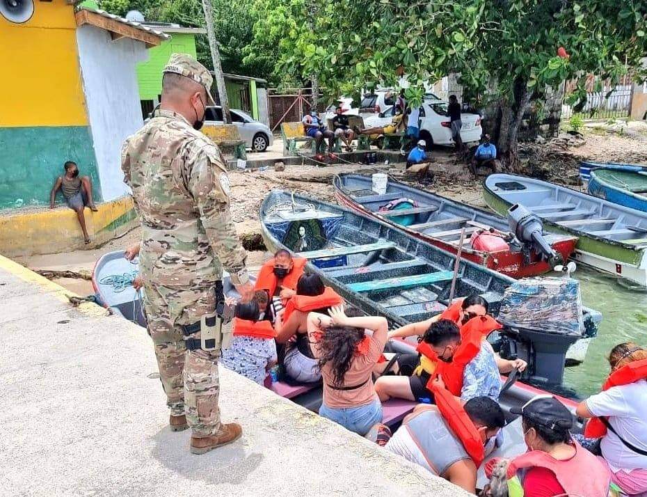 Para los turistas el programa es favorable para los boteros como para visitantes. Foto: Diómedes Sánchez Para los turistas el programa es favorable para los boteros como para visitantes. Foto: Diómedes Sánchez