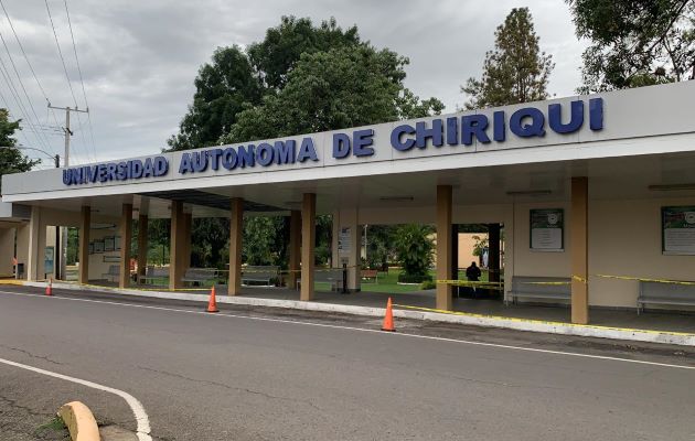 El número de estudiantes en la Unachi aumentó de 12 mil a 20 mil estudiantes durante las clases virtuales. Foto: José Vásquez