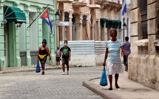 Cuba tiene en este momento una tasa de incidencia de 878.5 casos confirmados por 100,000 habitantes. Foto: EFE
