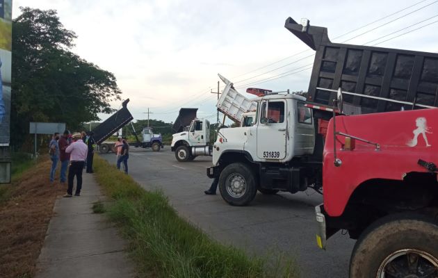 Rubén Darío Ríos, dirigente de los camioneros, precisó que desde que inició la pandemia son pocos los proyectos en los que han podido trabajar, sin embargo, las deudas con los bancos se mantienen. Foto: Thays Domínguez