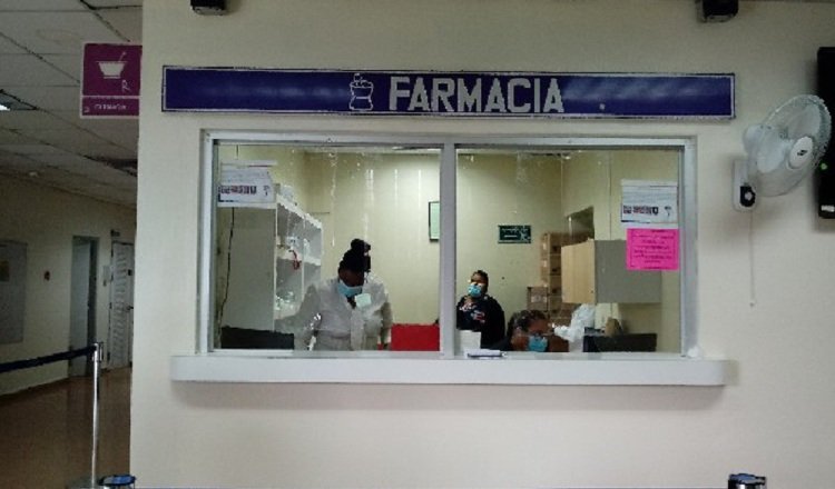 La Caja de Seguro Social es el mayor comprador de medicamentos en el país y enfrenta una gran demanda  por parte de los pacientes. Foto: Archivo