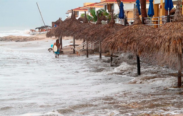 El ciclón Pamela, tocó tierra este miércoles como huracán categoría 1 en la escala Saffir-Simpson. Foto: EFE