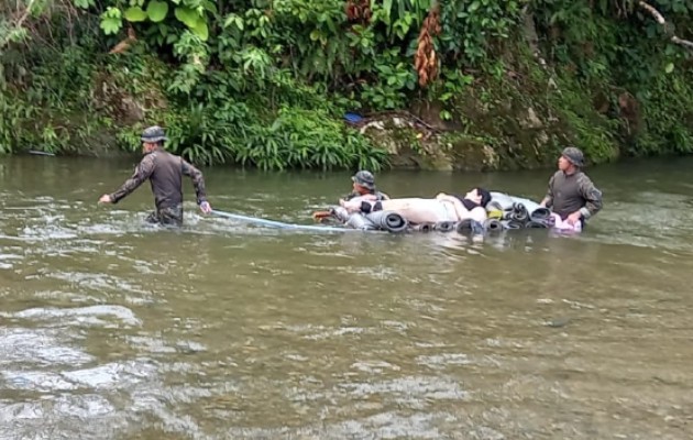 Los migrantes fueron trasladados hasta un lugar seguro desde donde puedieron ser rescatado. Foto: Cortesía