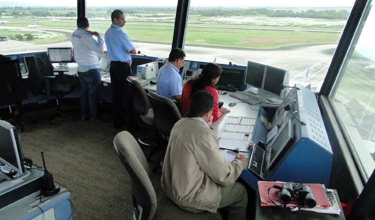 Controladores aéreos esperan que el Órgano Ejecutivo pueda corregir la decisión de vetar el proyecto de ley 303. Cortesía.
