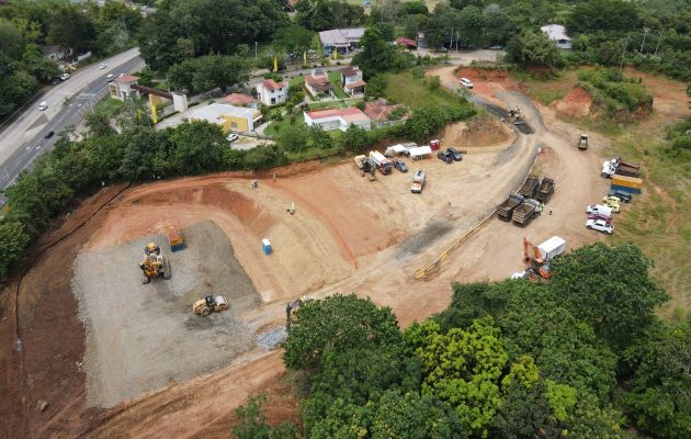 Este proyecto de la Línea 3 del Metro, servirá además para la reactivación económica de toda la región la cual también ha resultado afectada tras el cierre de varios comercios a causa de la pandemia de la covid-19. Foto: Eric Montenegro