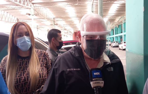 El expresidente de la República Ricardo Martinelli a su llegada a Plaza Ágora. Foto: Víctor Arosemena