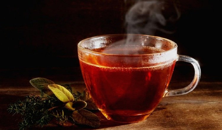 Beber té tiene muchos beneficios. Pixabay