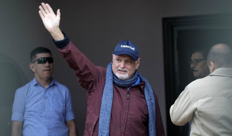 El expresidente Ricardo Martinelli le pidió a la Corte Suprema que defienda la Constritución, las leyes y el debido proceso. Foto: Archivo