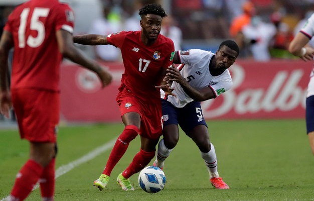 Panamá fue multada por incidentes de los afcionados en el juego contra Estados Unidos. Foto:EFE