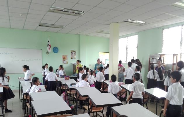 Para el próximo año la situación será más complicada, aseguró Óscar Herrera, considerando la migración de estudiantes de las escuelas particulares a oficiales. Foto: Eric Montenegro