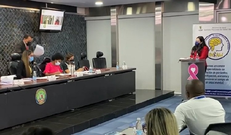 La exdirectora de Senniaf compareció a la Comisión de la Mujer. Foto: Internet