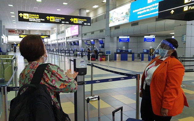  Los panameños podrán viajar libremente al Reino Unido siempre que cumplan las restricciones pertinentes de covid-19. Foto: Cortesía Minsa