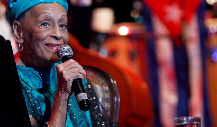 La cantante cubana Omara Portuondo.  EFE