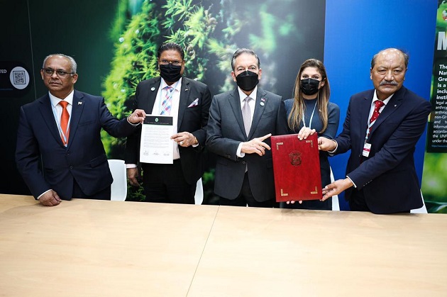 La firma de la Declaración se realizó en el Pabellón de Panamá en la Conferencia de las Naciones Unidas sobre Cambio Climático (COP26). Foto: Cortesía Presidencia