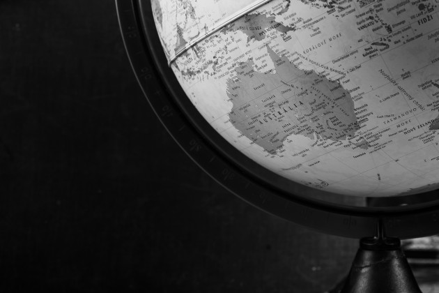 Gracias a la Geografía, y usando la cartografía, los datos sobre los contagios por la COVID-19, se presentaban en mapas para que la población pudiera comprender y ubicar aquellos lugares donde los contagios o defunciones habían aumentado. Foto: Freepik.