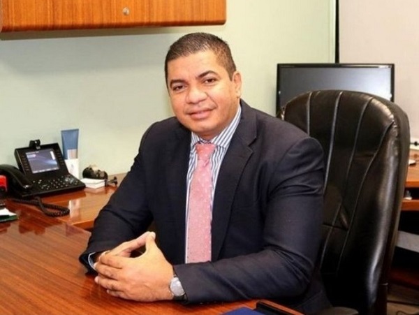 Subdirector del Registro Público, Agustín Lara.  Foto: Redes sociales
