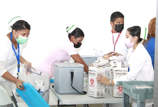 Hasta el viernes 19 de noviembre se han aplicado 5,951,345 dosis de vacunas contra la covid-19 en Panamá. Foto: Cortesía Minsa