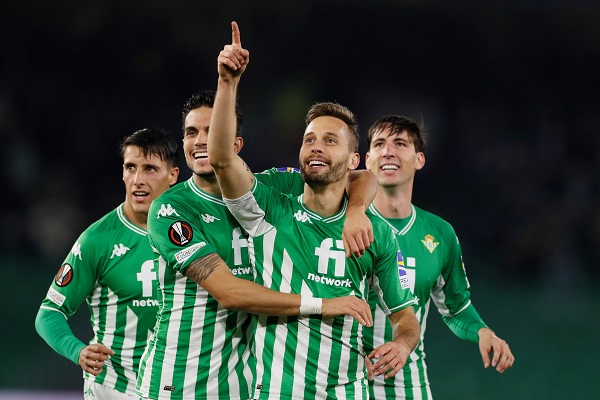 Real Betis ganó en casa 2-0 ante Ferencváros. Foto: EFE