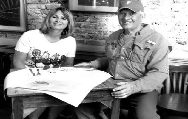 Jaime Figueroa y su esposa Mayin Lugo de Figueroa, en el restaurante Todo Mundo, Plaza de San Telmo, Buenos Aires. Foto: Cortesía del autor.