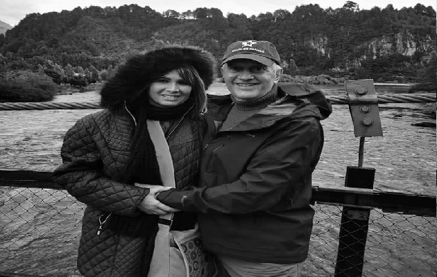 Jaime Figueroa y su esposa Mayin Lugo de Figueroa, en el Puerto Chacabuco, Chile. Foto: Cortesía del autor.