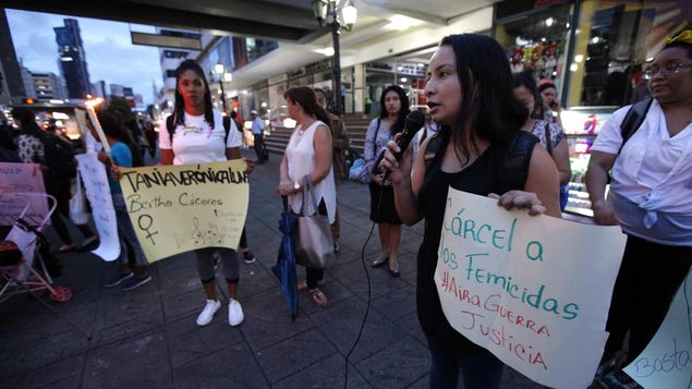 Diferentes grupos cuestionan el maltrato a la mujer en Panamá. Foto: Archivo