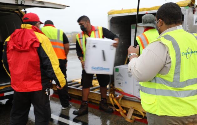 Por ahora, en  Panamá se han aplicado más de seis millones de dosis de vacunas contra la covid-19. Foto: Cortesía Aeropuerto de Tocumen