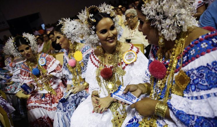 Forma parte del vestuario nacional.