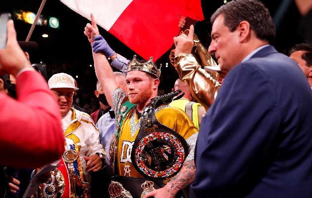 El campeón mexicano Saúl "Canelo" Álvarez escribió este sábado otro capítulo más en la historia del boxeo. Foto: EFE El campeón mexicano Saúl "Canelo" Álvarez escribió este sábado otro capítulo más en la historia del boxeo. Foto: EFE