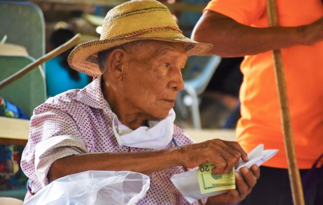 Primero se hará el pago de las áreas de difícil acceso y luego por tarjeta clave. Foto: Cortesía Mides