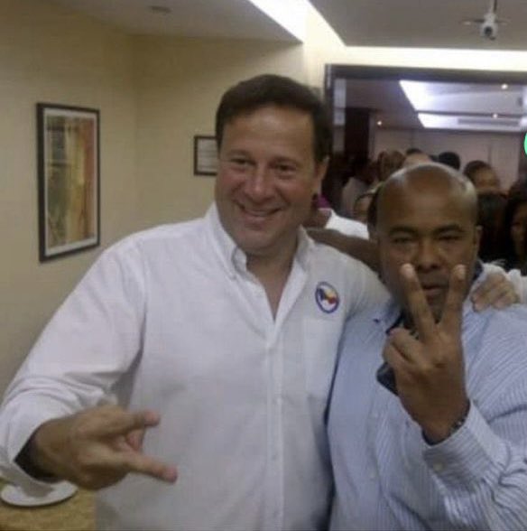 Foto que circula en las redes sociales del expresidente Juan Carlos Varela con el político panameñista, Miguel Lynton.