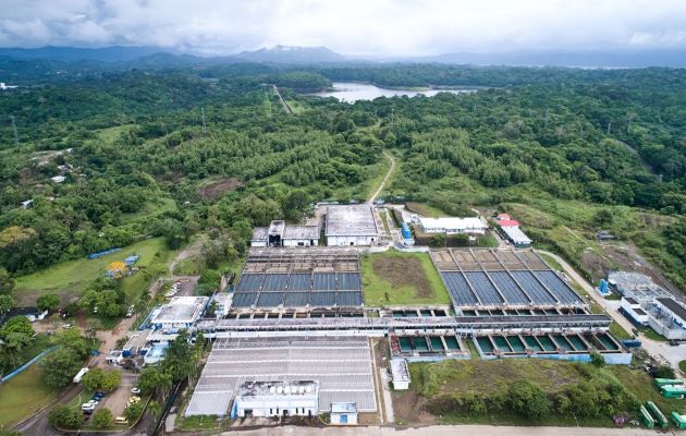 La planta potabilizadora de Chilibre es la que abastece a la mayor parte de la población de la ciudad capital y San Miguelito. Foto: Grupo Epasa 