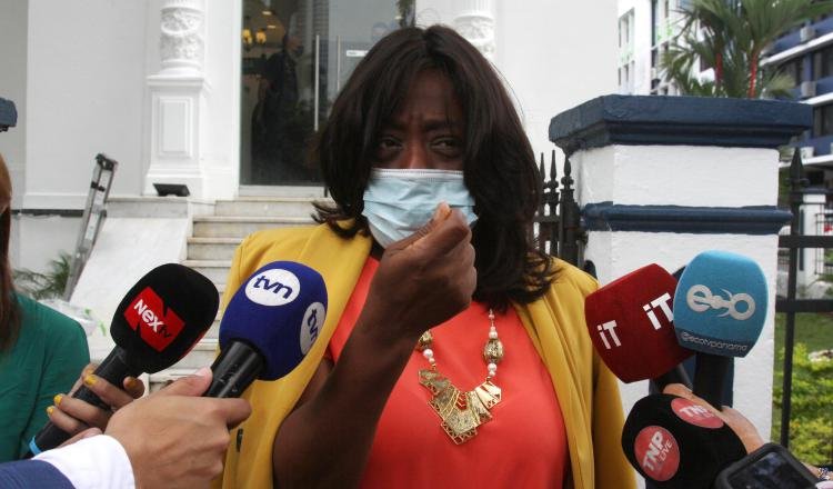 La exministra de Educación, Lucy Molinar, señaló que espera que las personas que están siendo citadas al Ministerio Público digan la verdad. Foto: Archivo