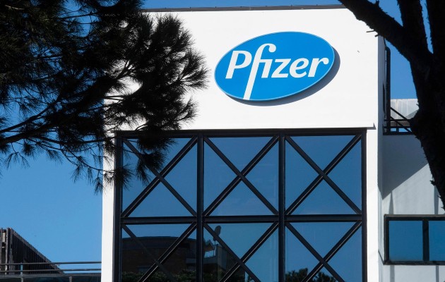 La pastilla de Pfizer es el primer tratamiento oral anticovid. Foto: EFE
