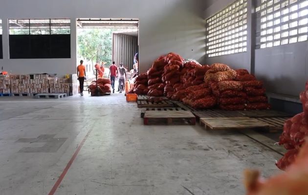 La queja sobre el contenido de las bolsas de alimentos del programa Panamá Solidario fue presentada por los ediles durante la última reunión del Concejo Provincial de Coordinación. Foto. Eric Montenegro