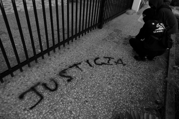 El plan de 5 pasos, termina en el agrietamiento social del país y en la crispación social. El segundo paso es empezar la movilización en las calles, llevar la desestructuración al macroespectro de las cosas. Foto:EFE.