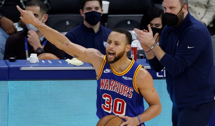 Stephen Curry de los Warriors. Foto:EFE