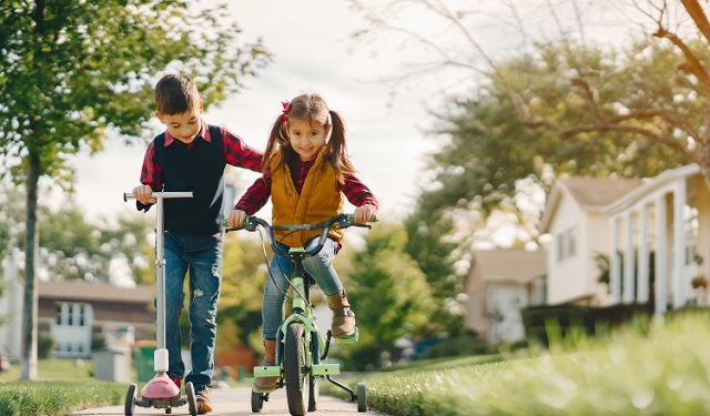  Como mínimo, los niños y adolescentes entre 5 y 17 años deben realizar 60 minutos de actividad física diarios. Foto: Ilustrativa / Freepik