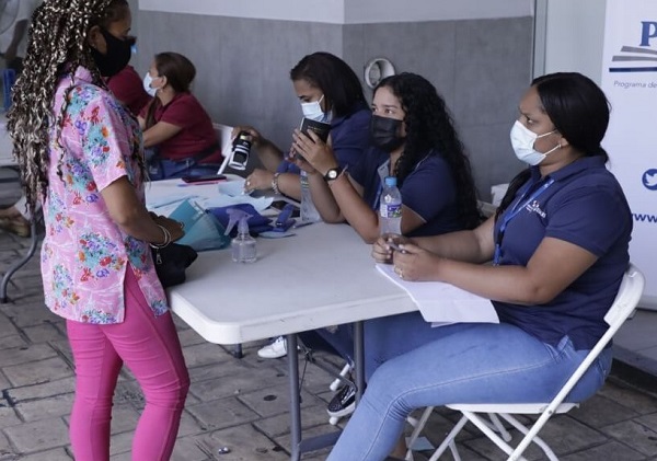 Un total de 70,000 estudiantes fueron beneficiados con becas de concurso, puestos distinguidos, deporte y cultura en el 2020, 35 mil más que en el 2019. Foto: Cortesía Ifarhu