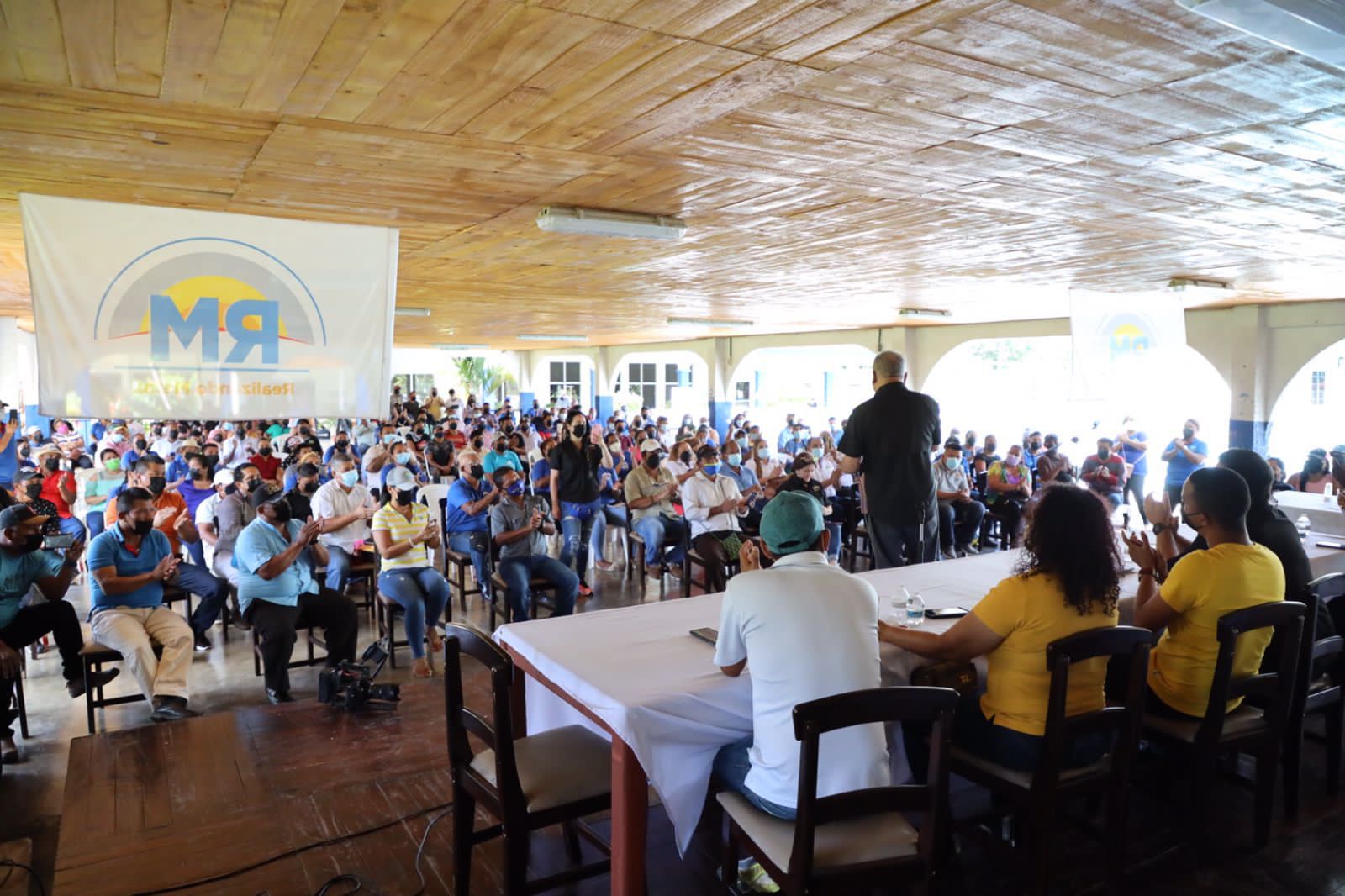 Realizando Metas logró en poco tiempo el apoyo de la población para convertirse en un partido legalmente constituido y reconocido por el Tribunal Electoral. Foto: Cortesía RM