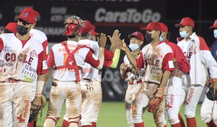 Coclé es el actual campeón del béisbol juvenil. Foto: Fedebeis