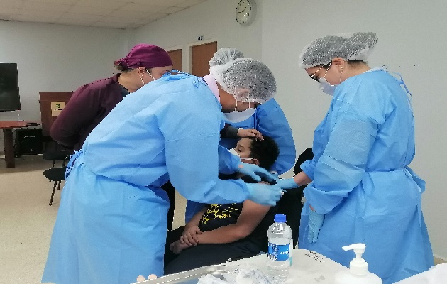 Las autirdades de salud esperan en las próximas semanas llegar a una población estimada de 16 mil niños. Foto. Thays Domínguez