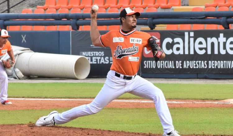 Harold Araúz, sería el abridor del primer partido de los Astronautas en la Serie del Caribe. Foto: Probeis.