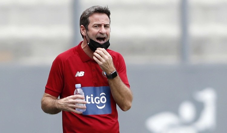 Thomas Christiansen, técnico de Panamá. Foto: EFE