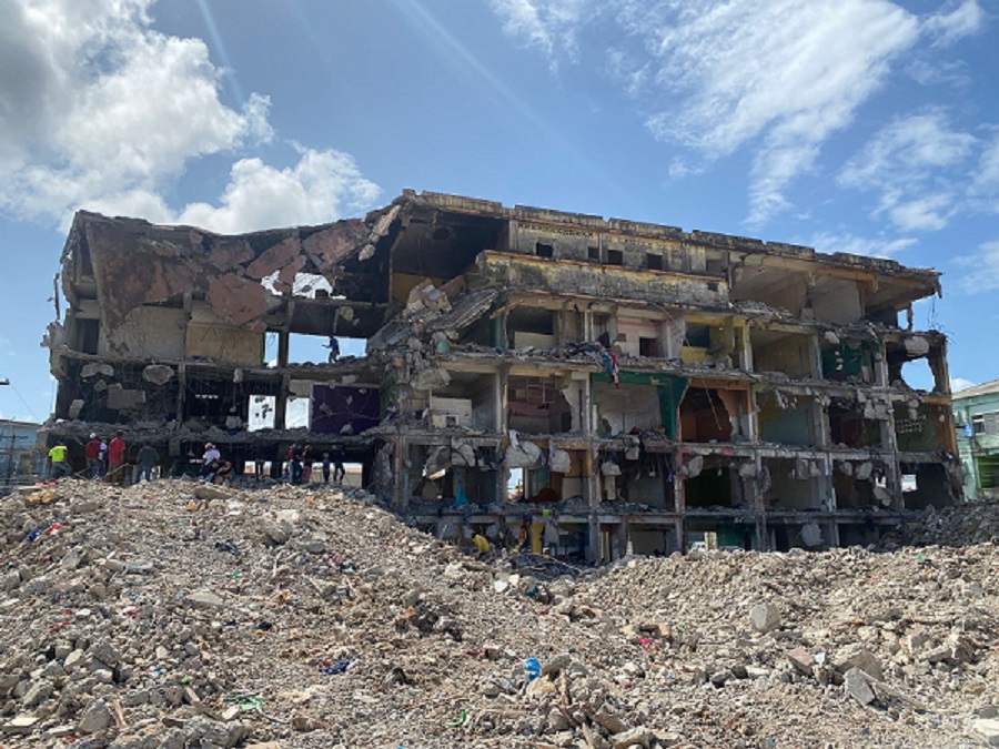 En Colón existen otros 50 edificios que deben ser demolidos. Foto: Diomedes Sánchez 