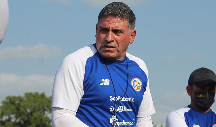 Luis Fernando Suárez, técnico de Costa Rica. Foto: @ fedefutbolcrc